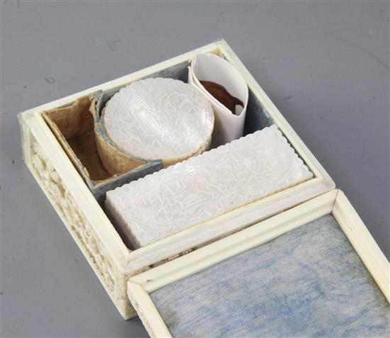 A Chinese export ivory box containing mother-of-pearl counters, 19th century, width 7.3cm